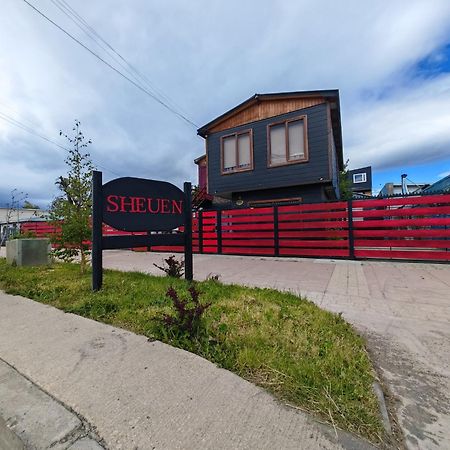 Sheuen Patagonia Pansiyon Puerto Natales Dış mekan fotoğraf