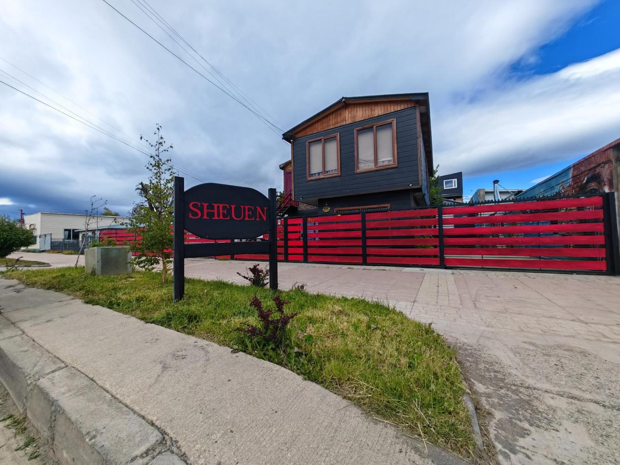 Sheuen Patagonia Pansiyon Puerto Natales Dış mekan fotoğraf